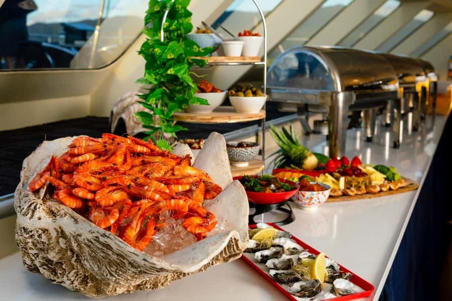 Cairns: Spirit of Cairns Dinner Cruise - Key points to know before booking
