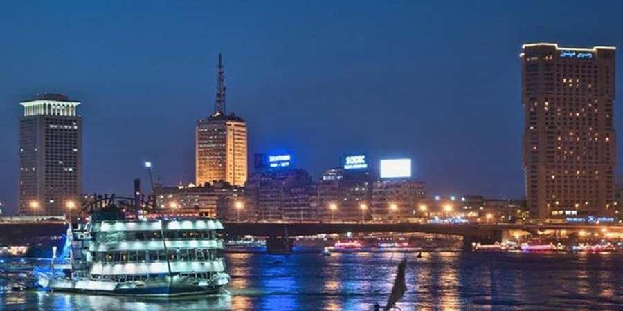 Cairo: Buffet Dinner Cruise with Folkloric Show - Buffet dinner: broad choice, mixed execution