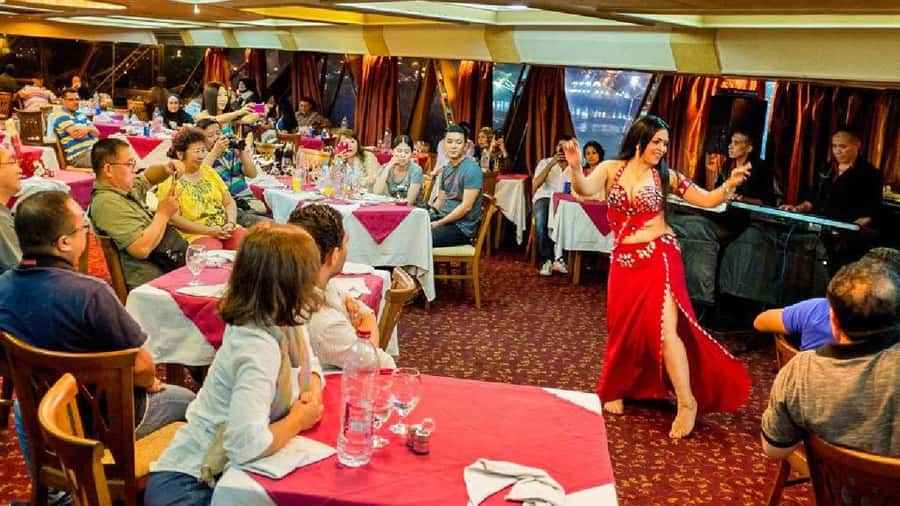 Cairo : Cairo Nile Dinner Cruise and Show - Boarding the floating restaurant