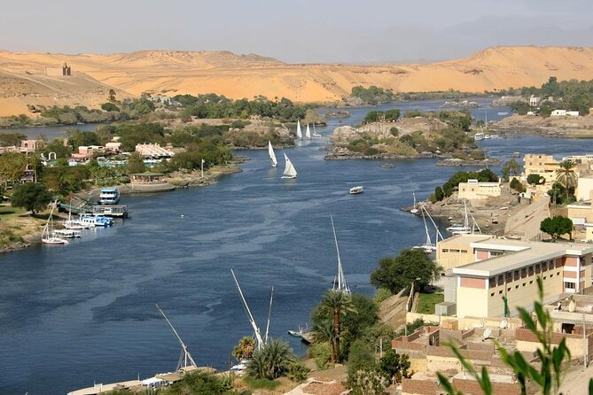 Cairo Dinner Cruise in Nile River With Belly Dancer & Tanora show - Key things to know before booking