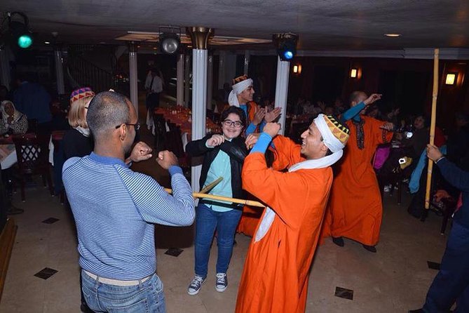 Cairo Dinner Cruise show with belly dancer show on Nile river - A Cairo evening that begins at your hotel