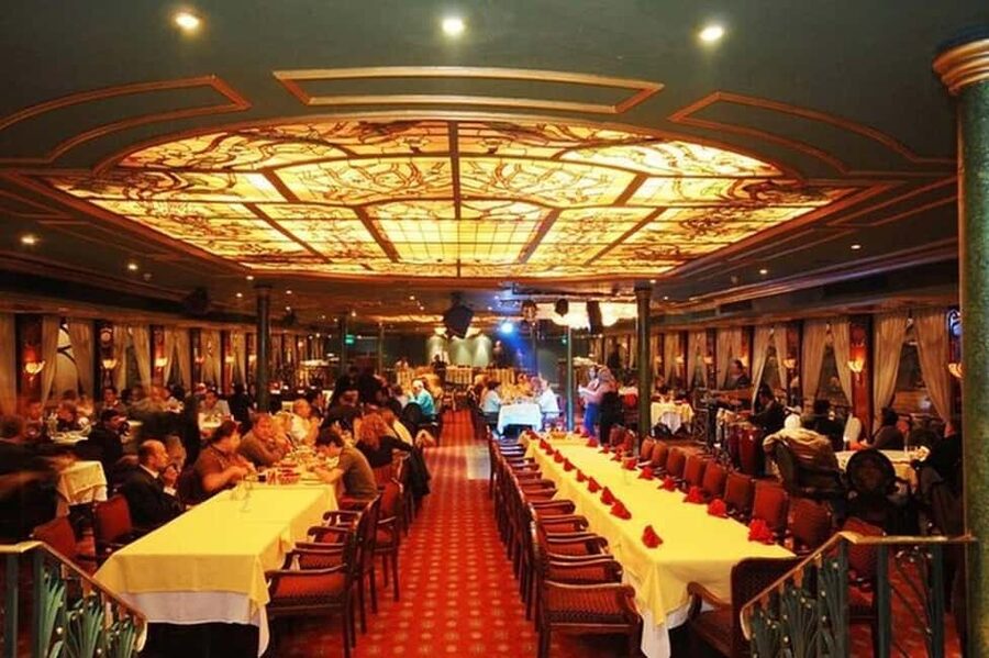 Cairo: Nile Dinner Cruise with Belly Dancer Show and Music - Belly dancing, Tanoura, and live music