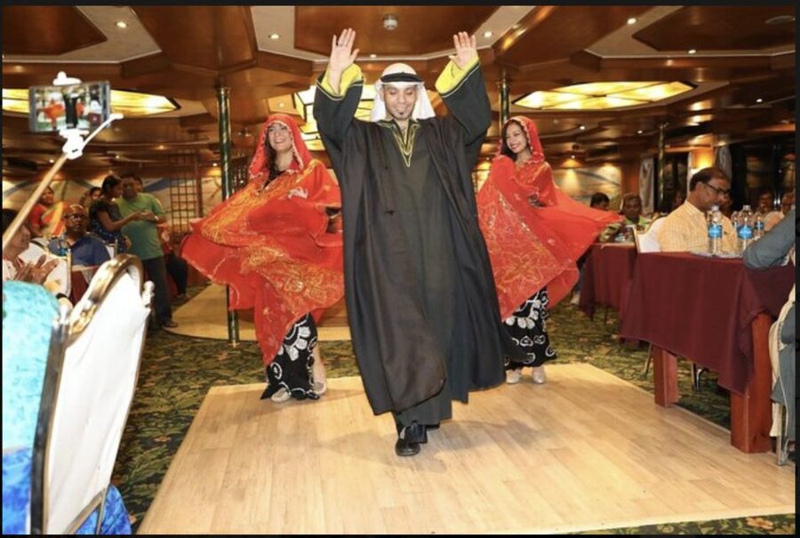 Cairo: Nile River Dinner Cruise with Belly Dance and Tanoura - What the Nile cruise actually offers