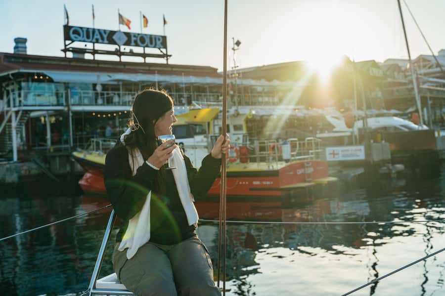 Cape Town: Sunset Champagne Cruise and 3-Course Dinner - Sailing Table Bay toward the sunset
