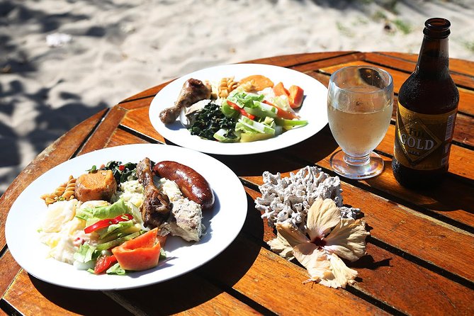 Capt Cook Cruises Super Saver Combo: Day Sail + Dinner Cruise - Snorkeling, kayaks, and the glass-bottom boat