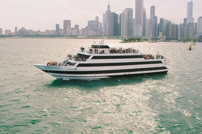 Chicago Signature Dinner Cruise on Lake Michigan - What the $89 price really buys you