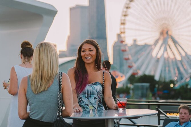 Chicago Signature Dinner Cruise on Lake Michigan - Dinner service can shape the whole night