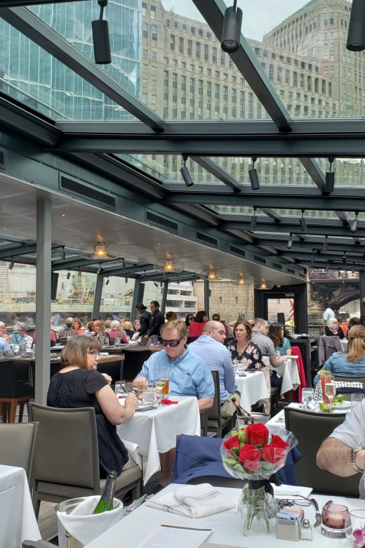 City Cruises Chicago: Brunch, Lunch, or Dinner River Cruise - What the $84 price really covers
