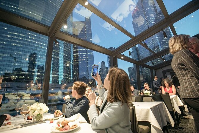 City Cruises Chicago: Fireworks Premier Plus Dinner Cruise - Timing, group size, and the pace of the night