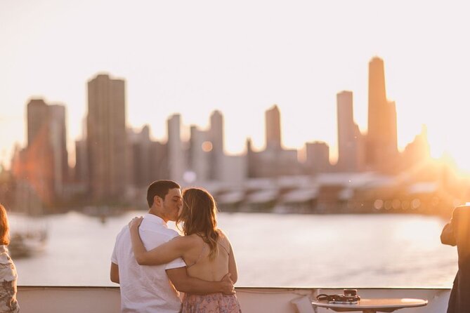 City Cruises Chicago: Fireworks Signature Dinner Cruise - The buffet: plenty of choice, uneven execution
