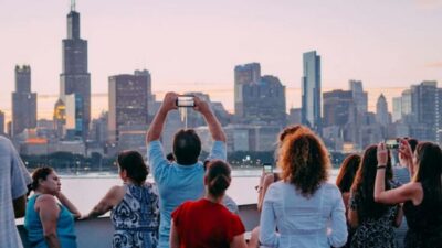City Cruises Chicago: Premier Lunch or Dinner Cruise