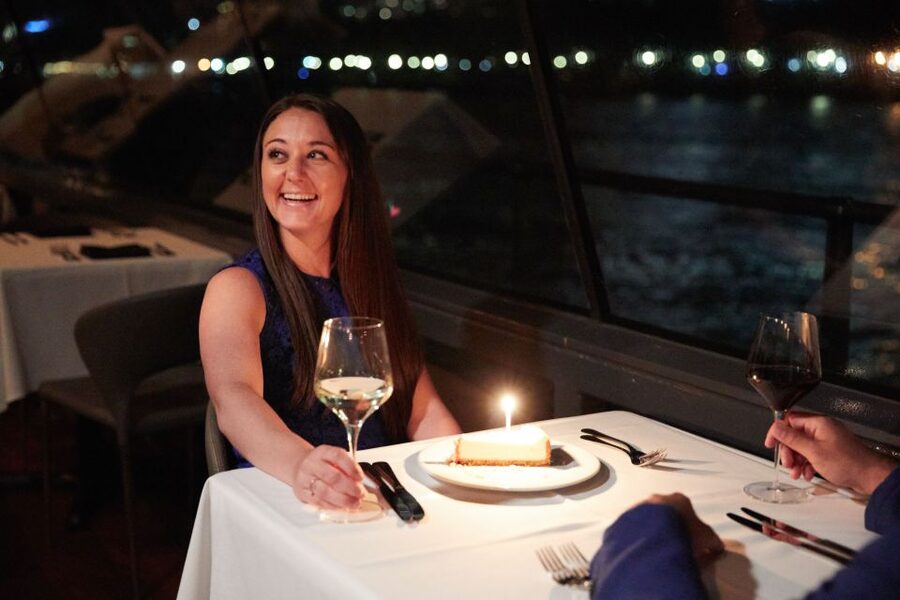 City Cruises New Jersey: NYC Buffet Lunch or Dinner Cruise - Who should book this cruise