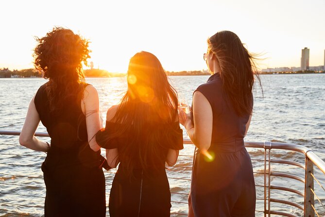 City Cruises New York: Signature Dinner Cruise - Boarding at Pier 61 and getting settled