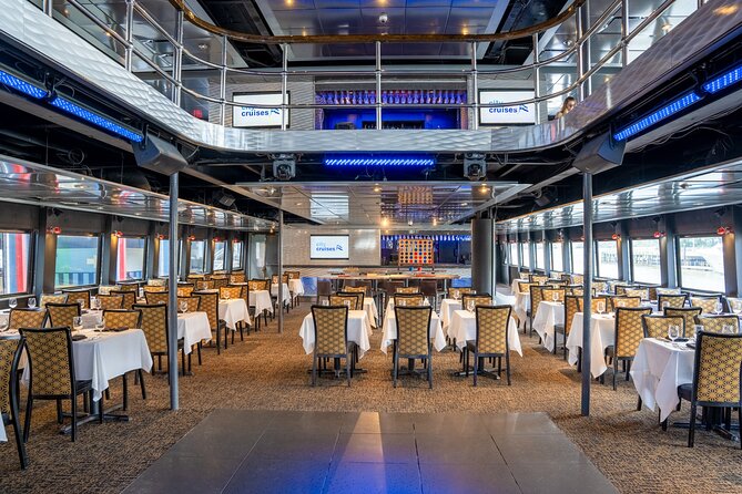 City Cruises New York: Signature Dinner Cruise - Who should book this dinner cruise?