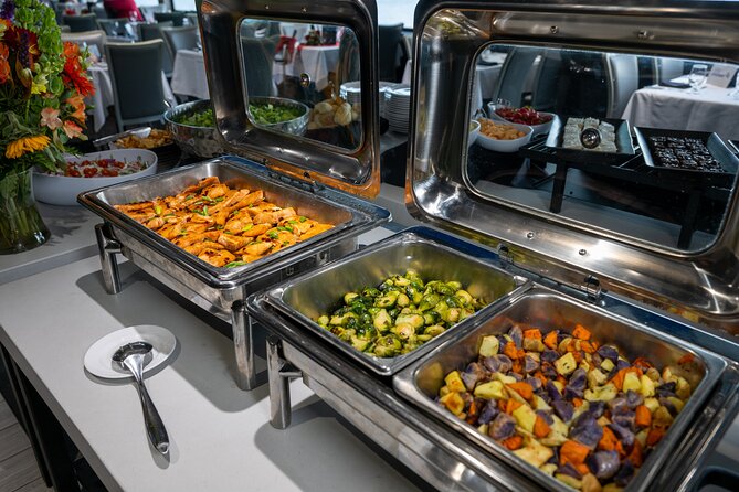 City Cruises San Diego: Buffet Dinner Cruise - The buffet: better than a token boat dinner