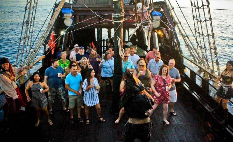 Cozumel: Pirate Ship Cruise with Open Bar, Dinner, and Show - Rain, motion, and comfort tips