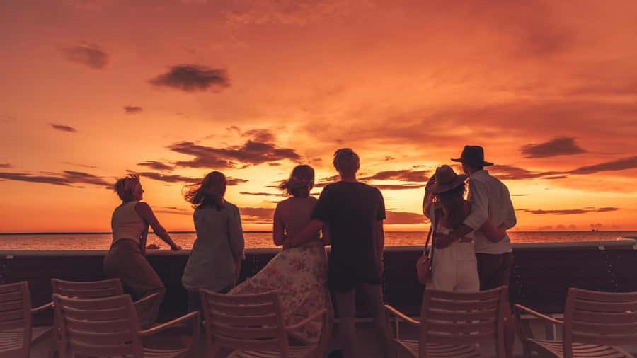 Darwin: Darwin Harbor Sunset Cruise with Buffet Dinner - Key points at a glance