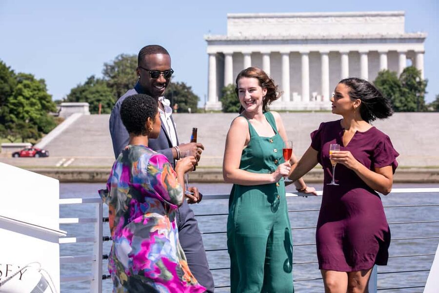 DC: City Cruises Gourmet Brunch, Lunch, or Dinner Cruise - Brunch: Buffet Plates and Unlimited Mimosas
