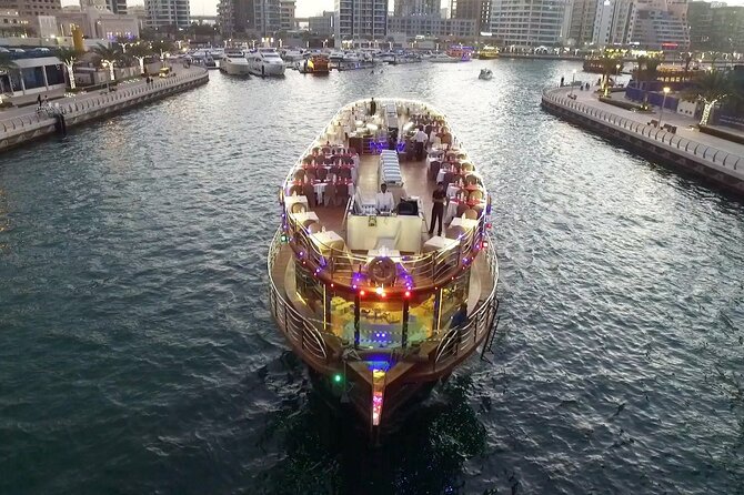 Dhow Cruise Dinner Dubai Marina - Choosing between the air-conditioned and open-air decks
