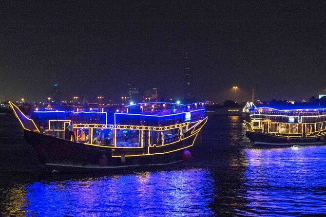 Dhow Cruise Dinner on Dubai Creek - Live music and the traditional dance show
