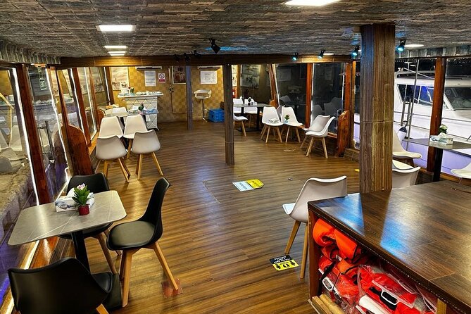 Dhow Cruise with Dinner and Live Entertainment at Dubai Al Seef - Dinner, welcome drink, and the buffet