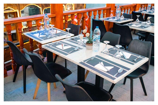 Dhow Cruise with Dinner at Dubai Al Seef - Who will enjoy this dhow cruise most