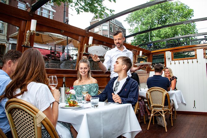 Dinner Canal Cruise Amsterdam: 3-Course Dinner Included - Oudezijds Voorburgwal and the old center