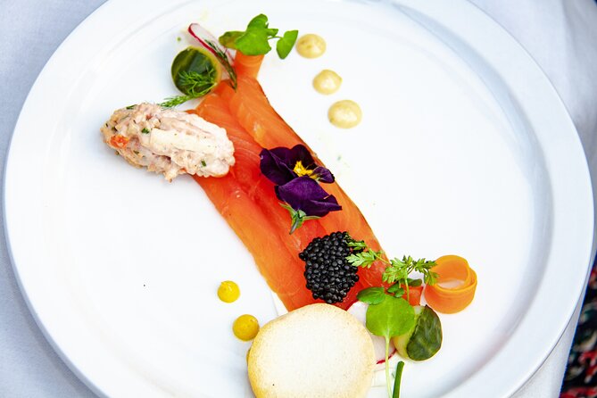 Dinner Canal Cruise Amsterdam: 3-Course Dinner Included - Weather, seating, and practical advice