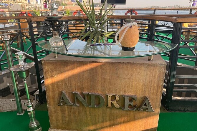 Dinner Cruise on the Nile River in Cairo with Pickup - Why a Nile dinner makes sense in Cairo