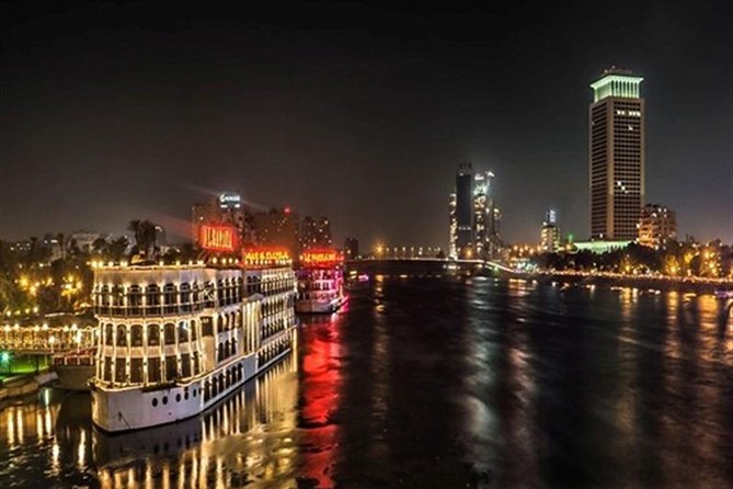Dinner Cruise On the Nile with Belly Dancing Show - The show: tanoura, music, and belly dancing