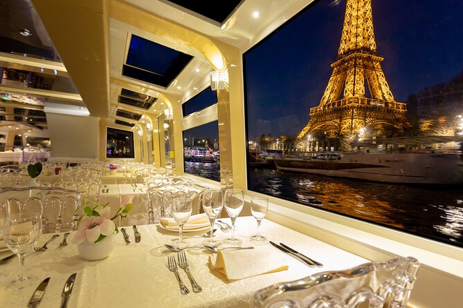 Dinner Cruise Prestige Check-out from the Eiffel Tower - Finding the boat near the Seine