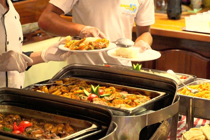 Dinner Cruise with Oriental Show & Seafood Buffet from Sharm El Sheikh - What the Sina Dream dinner includes