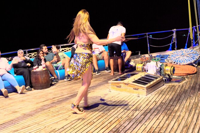 Dinner Cruise with Oriental Show & Seafood Buffet from Sharm El Sheikh - Who will enjoy this cruise most?