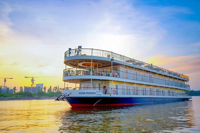 Dinner On Cruise In Ho Chi Minh City With Private Table - Dinner, Vietnamese dishes, and the value of the meal