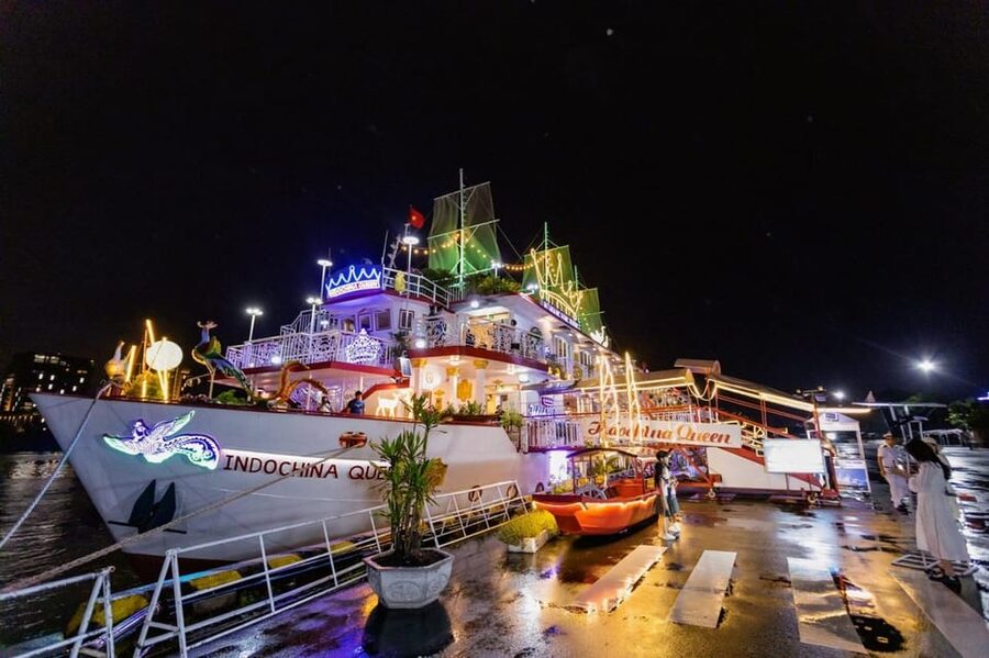 Dinner on Cruise on Saigon River - Boarding the Boat and Finding Your Evening View