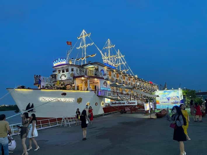 Dinner on Cruise Saigon River - Group tour - A sunset view of Ho Chi Minh City from the water