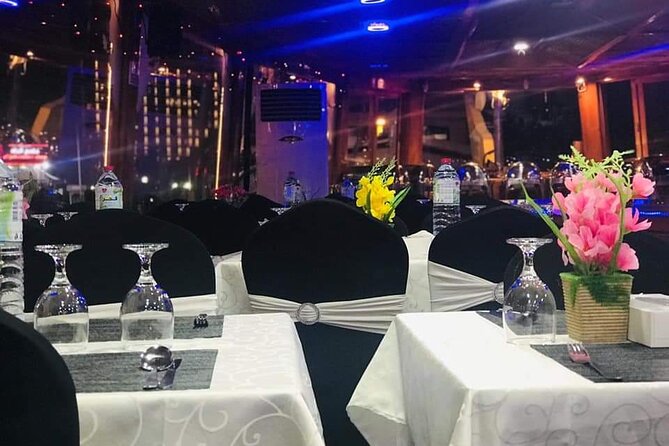 Dubai: 2-Hour Evening Dhow Cruise and Dinner - What the $80 price really covers