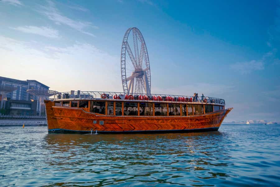 Dubai: Big Bus Panoramic Night Tour & Optional Dinner Cruise - Sheikh Zayed Road and the Museum of the Future