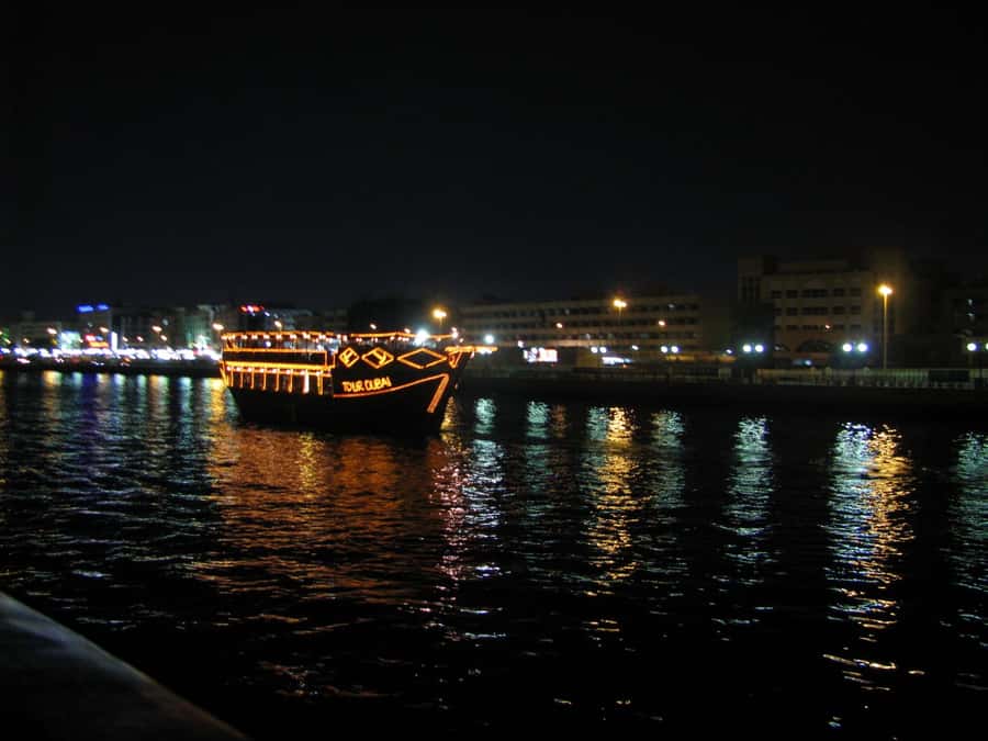 Dubai Dhow Cruise Marina Dinner with Transportation - A two-hour cruise through Dubai Marina