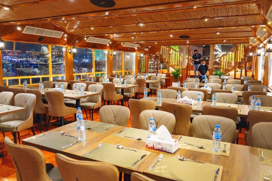 Dubai: Luxury Dinner Cruise with Live Music - A buffet dinner with a practical price tag