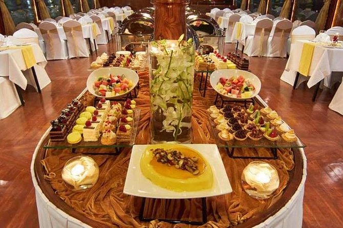 Dubai Marina Cruise Dinner with Entertainment Show - Hotel pickup: useful, but not always smooth