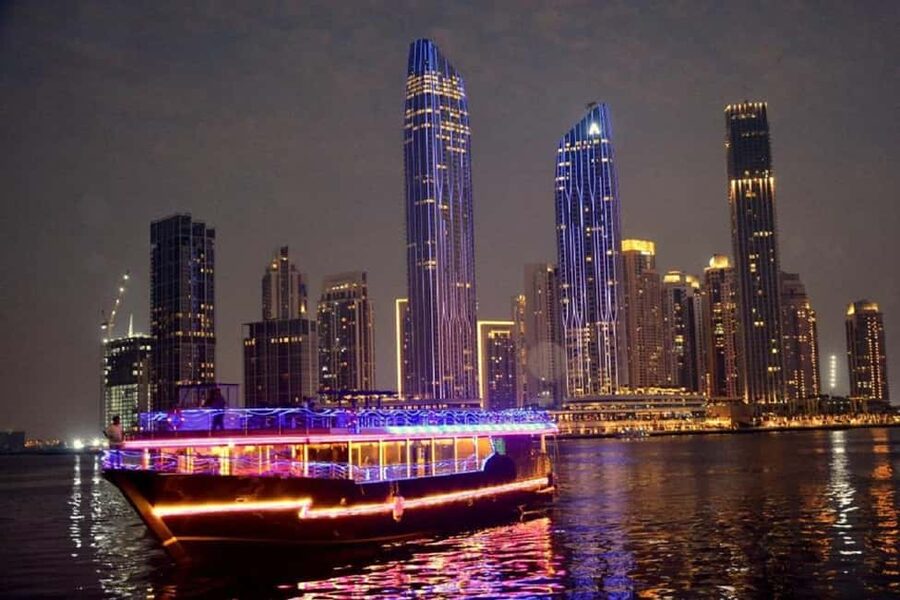 Dubai Marina Dhow Cruise: Dinner Buffet & Live Entertainment - What the $44 price really buys you