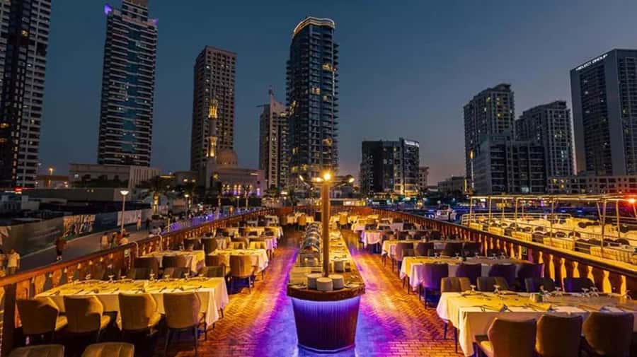 Dubai: Marina Dhow Dinner Cruise with Live Entertainment - Is $62 a fair price?