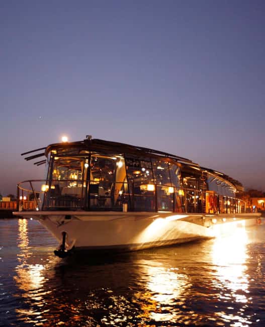 Dubai Marina Dinner Cruise – Live Show, AC & Open Bar - Why this Dubai Marina cruise works well at night