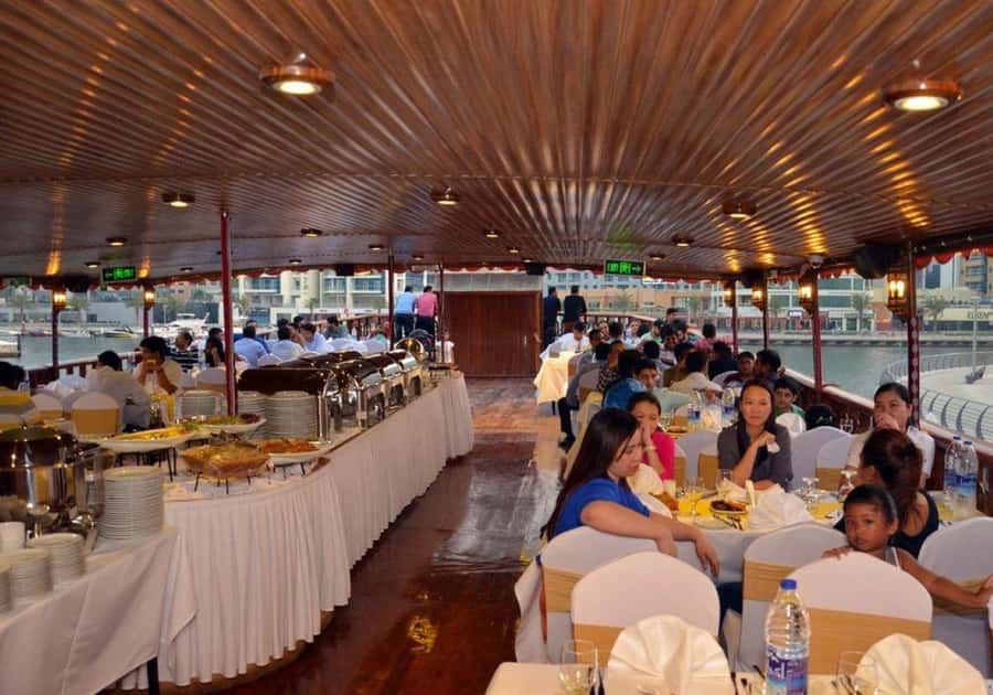 Dubai Marina Dinner Cruise with Live Entertainment(Al Wasl) - Five things to know before you book