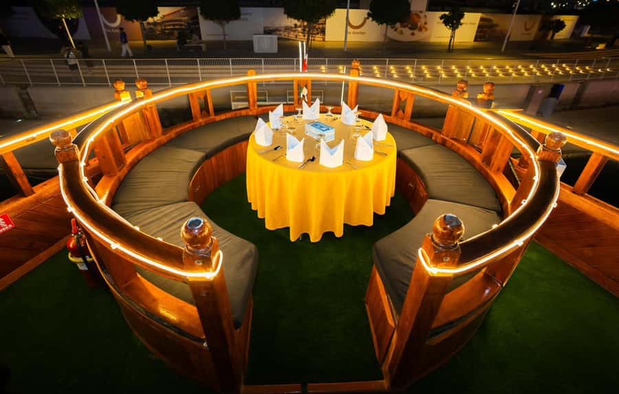 Dubai: Marina Dream Sea Lounge Cruise Dinner - Should you book the Dream Sea Lounge cruise?