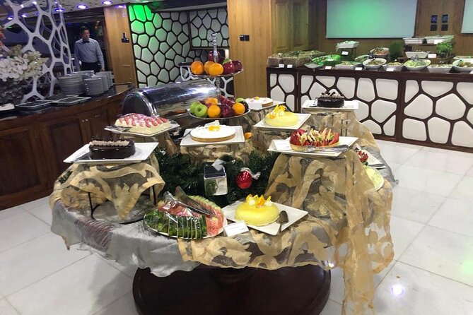 Dubai Marina Luxury Cruise w/ 5 Star Buffet Dinner & Transfer - What the $139 price really buys you