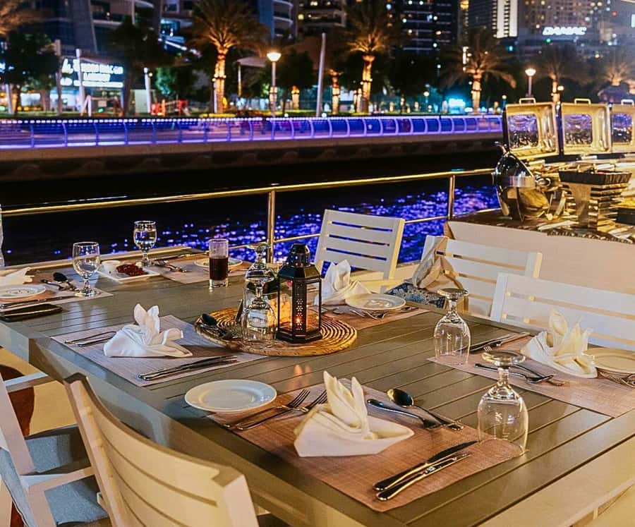 Dubai: Marina Premium Dinner Cruise with Unlimited Drinks - The first view: Marina towers and JBR