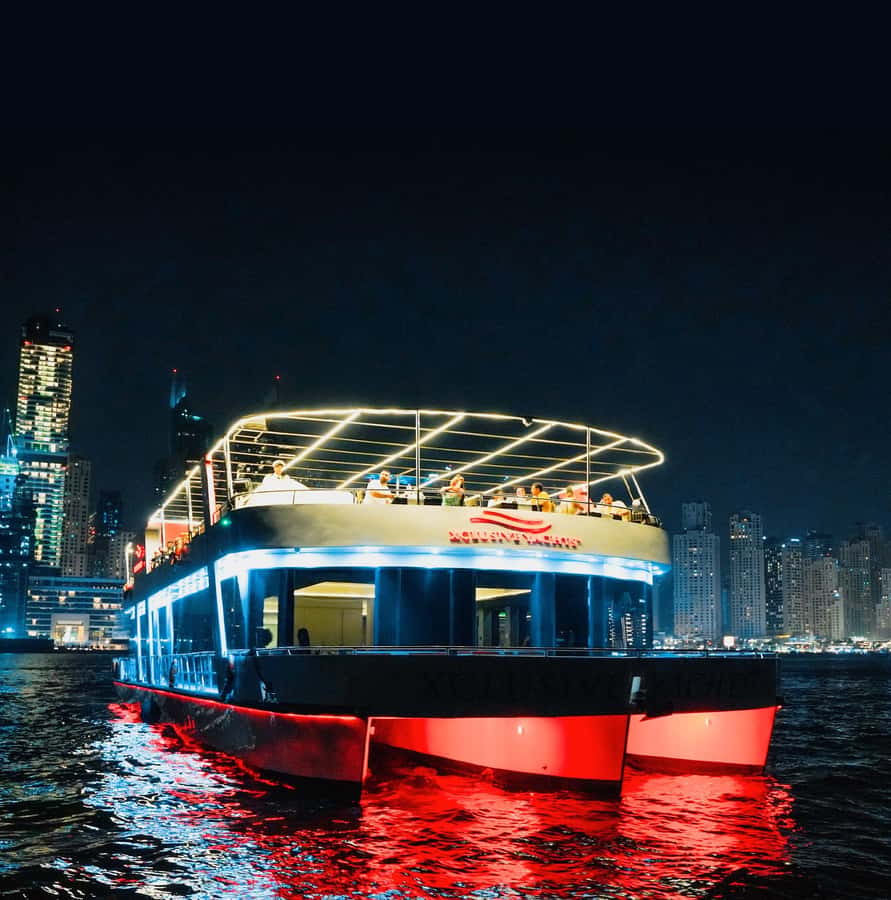Dubai: Sunset or Dinner Cruise with Live Music & Open Bar - The important details at a glance