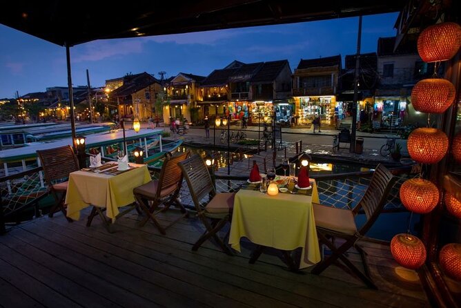 Experience Romantic Sunset Dinner Cruise in Hoi An - Music, cocktails, and an unhurried two hours
